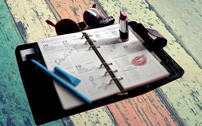 Agenda calendrier avec entrée amoureuse